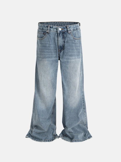Oversized Faded Jeans